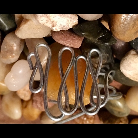 Ring - Picture 3 of 3